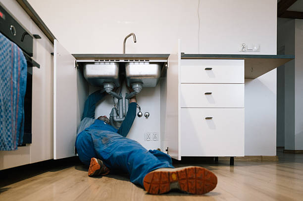 Professional Drain Cleaning technician working in Dunbar, WV